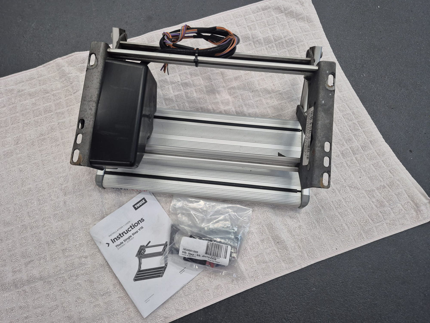 Thule Single Step V15